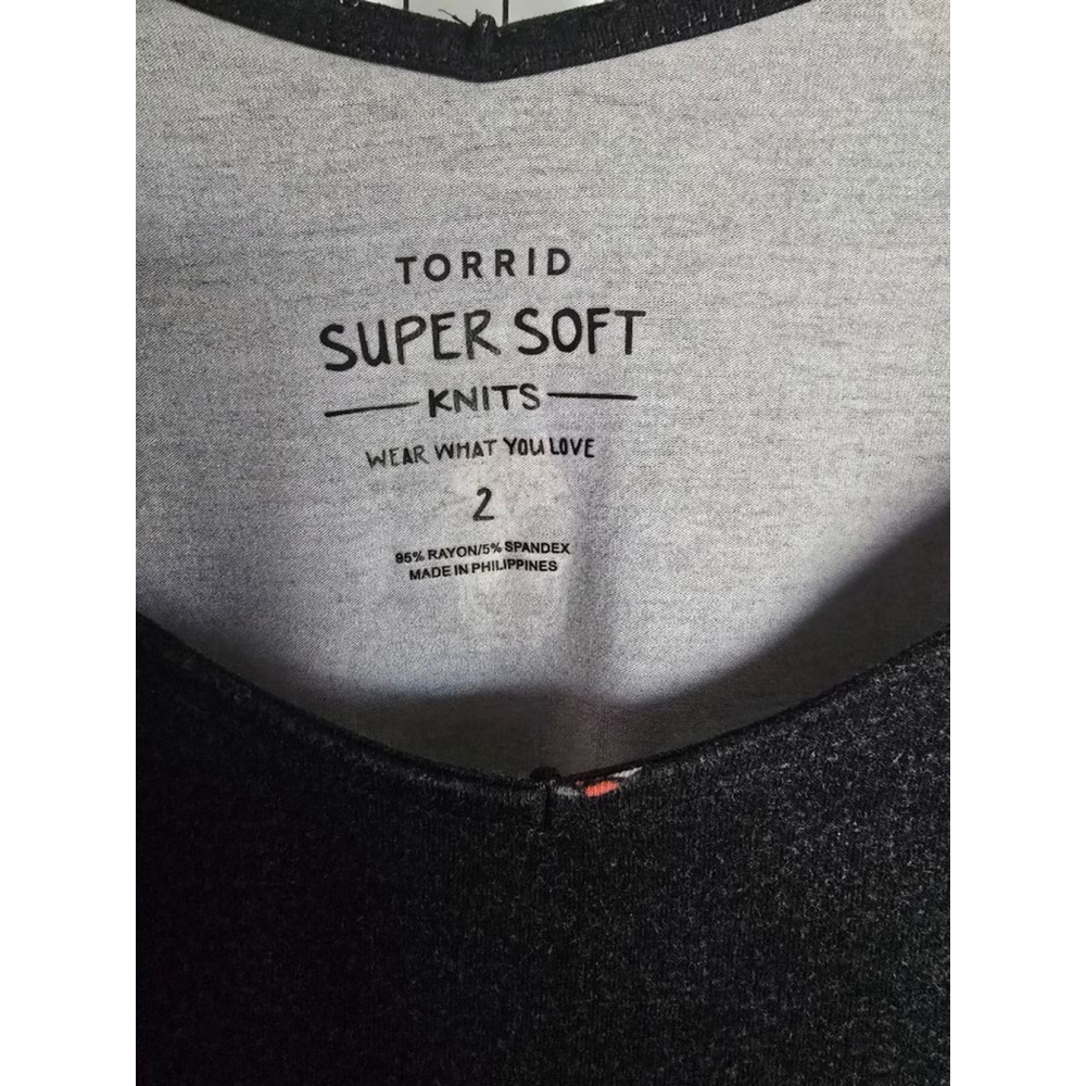 Torrid Plus 2X Black White Skull Print Super Soft Tank Top - Picture 6 of 7